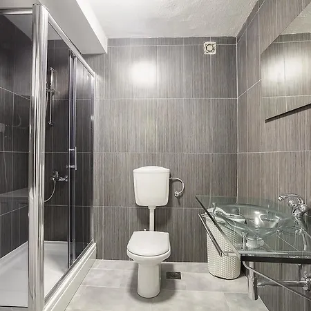 Pia Split * Kaštela