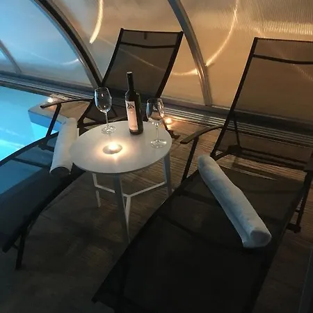 Pia Split Vila Kaštela